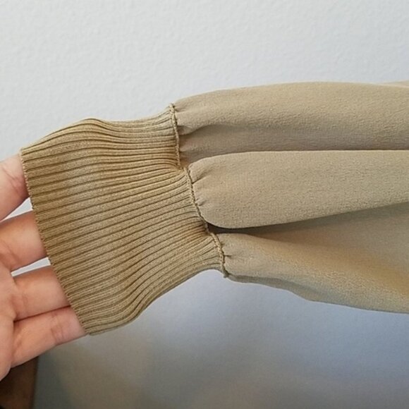 NWT Lafayette 148 NY Chai 100% Silk Top - Picture 2 of 8